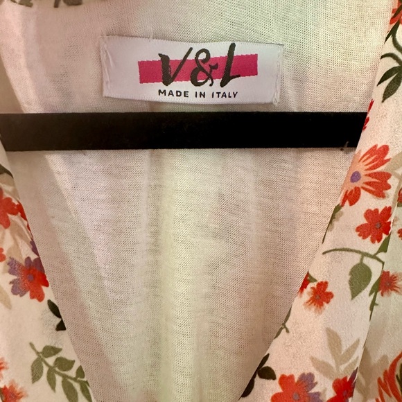 V&L Flowery Tiered Dress - Picture 5 of 10